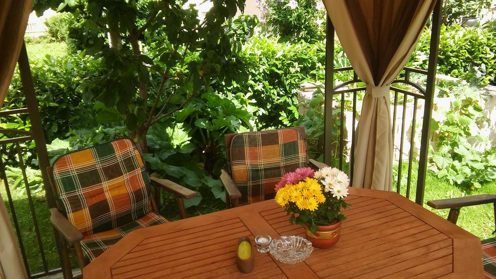 Apartamento Haus Rosegger Feldkirch Exterior foto