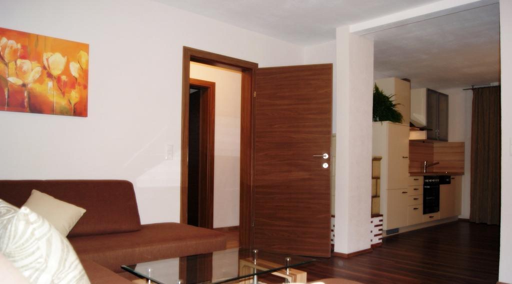 Apartamento Haus Rosegger Feldkirch Exterior foto